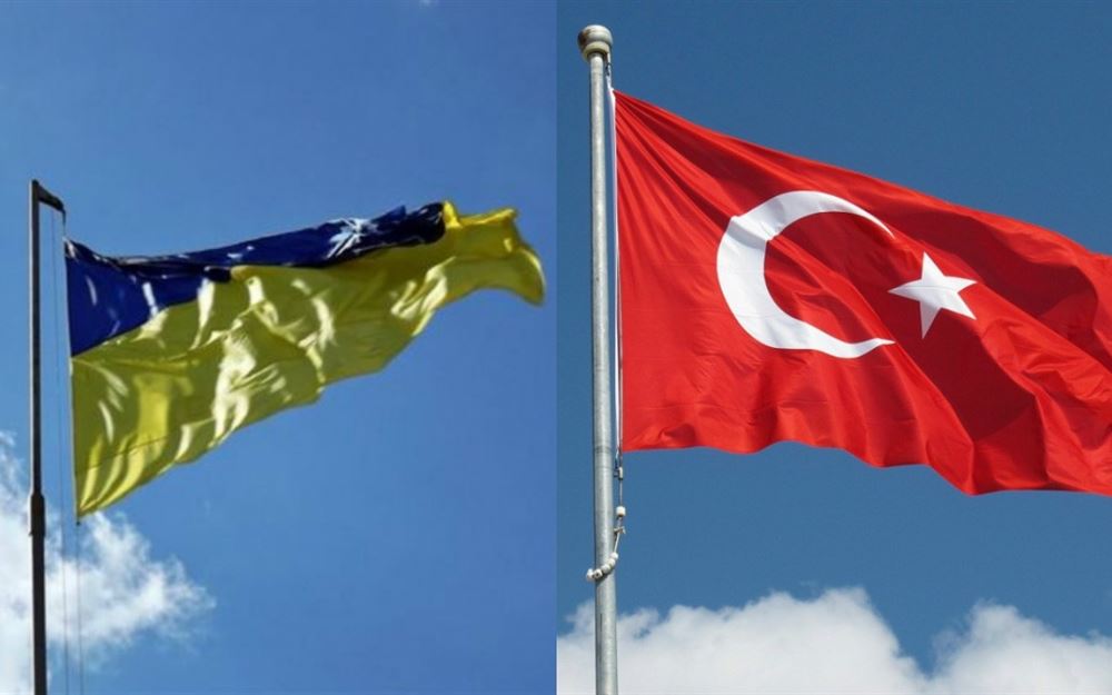 تركيا تجنّد مقاتلين سوريين لنقلهم إلى أوكرانيا