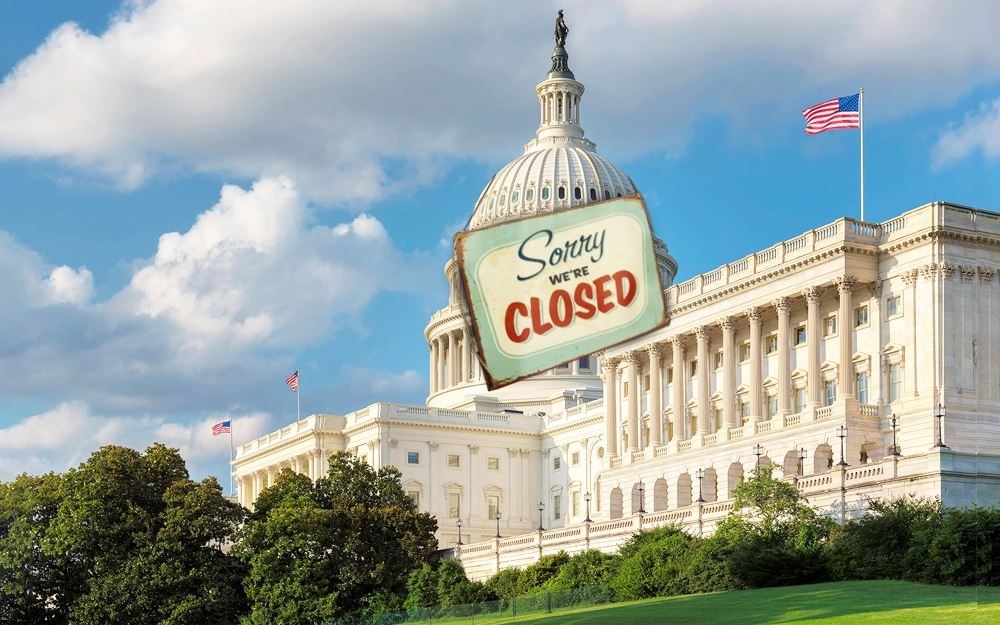 واشنطن تغلق “نافذة” المساعدات: لا إنسانية ولا مالية