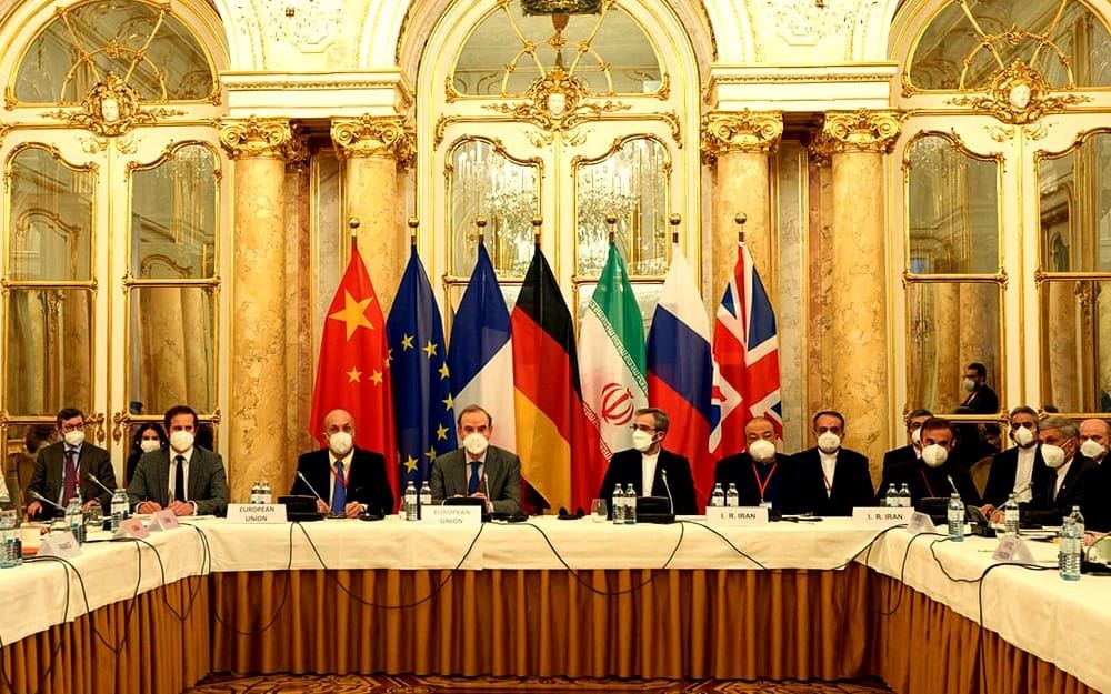 كواليس فيينّا: تفاوض مباشِر… وتنازلات إيرانية