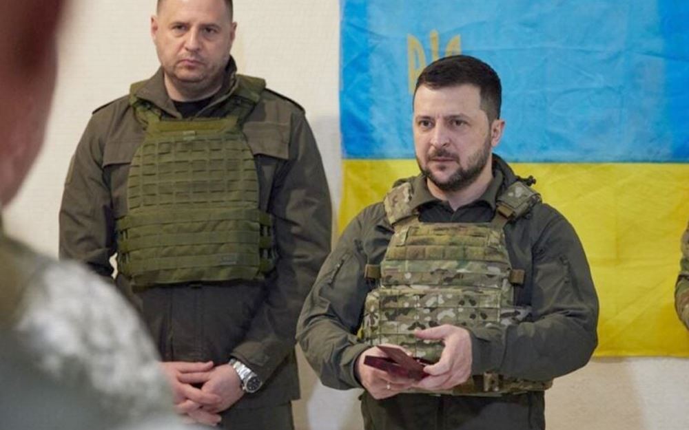 زيلينسكي.. “القائد الخادم” يصنع أوكرانيا الجديدة