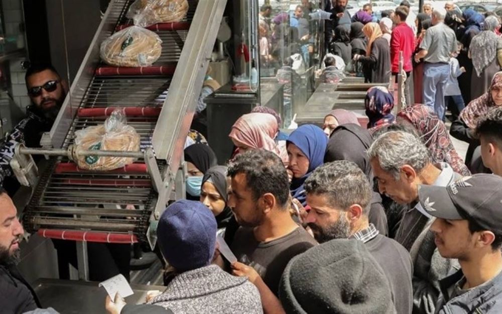 لبنان وإيران.. أكل الخبز حرام