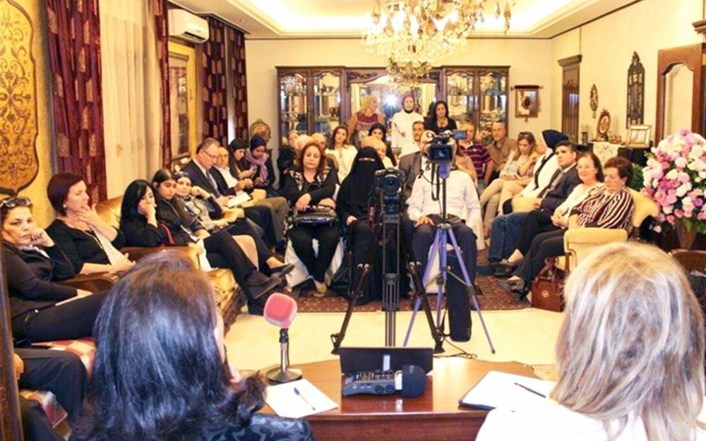 الصالونات الأدبيّة في طرابلس “تقاوم الفراغ”…