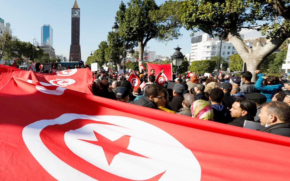 تونس: استبداد بنكهة شعبويّة