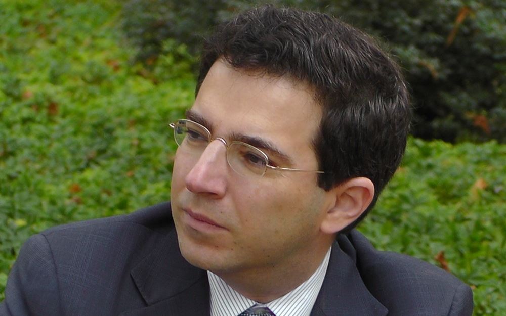الكاتب اسكندر نجار: ثالث لبناني في الأكاديمية الفرنسية للعلوم في المهجر