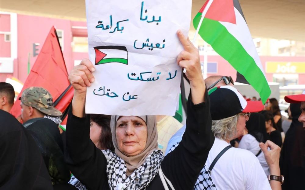فلسطينيو لبنان: الهجرة ولا التوطين