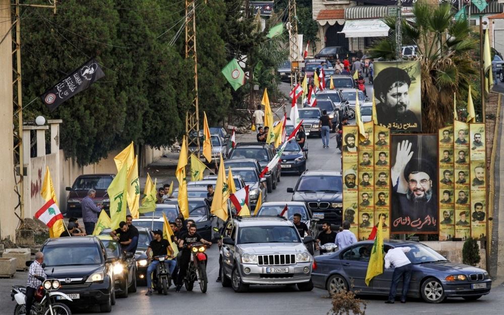 حزب الله يقرر والدولة تأكل السندويش
