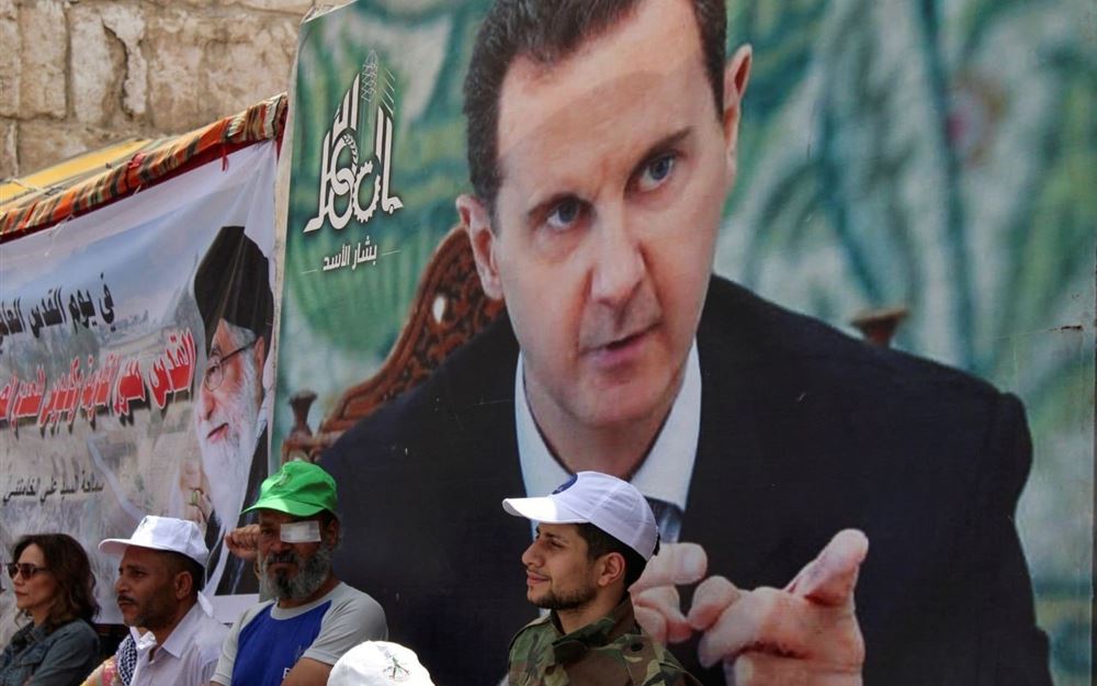 المرشد يبتز الأسد