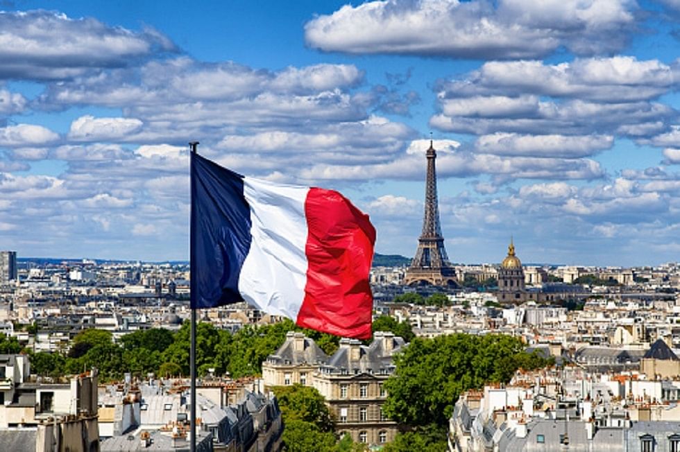 باريس تبحث عن “طانيوس شاهين” فرنسي