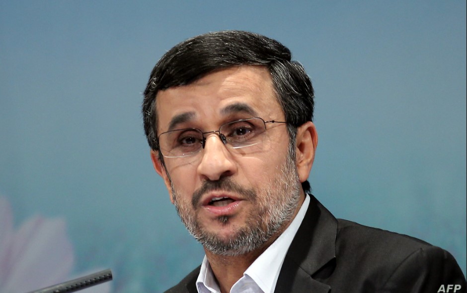 أحمدي نجاد يتباهى بقائد إيراني “حرّر” اليهود