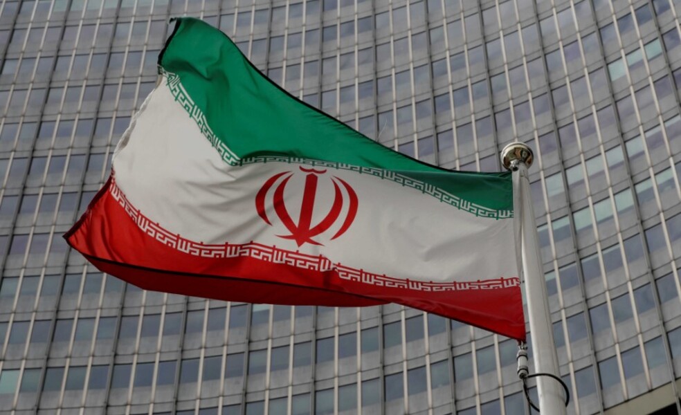 باحثتان في “فورين أفيرز”: العرب لا يريدون العمل ضدّ إيران