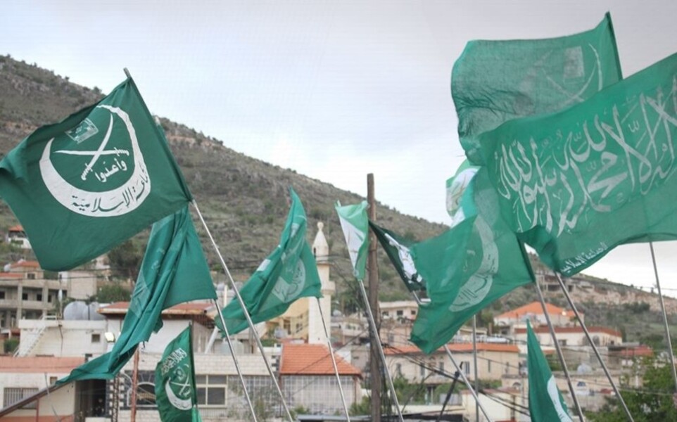 “الجماعة الإسلامية” ستحتضن قادة “الحركة” في لبنان؟